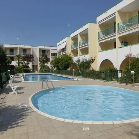Family-friendly Poolside Tranquility * Bibione