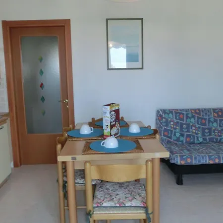 Appartamento Family-friendly Poolside Tranquility Bibione